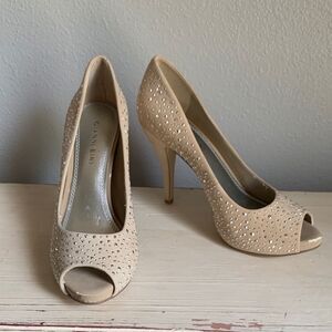 Gianni Bini Nude Peep Toe Heels With Silver Embellishments Size 7.5